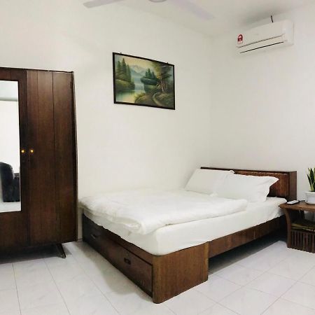 Alyn Home Batu Pahat II Wifi Coway Mohd Noor Kültér fotó